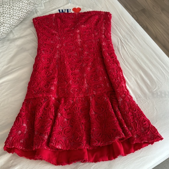 BCBG cute party dress, size 10, gently used - Picture 2 of 4